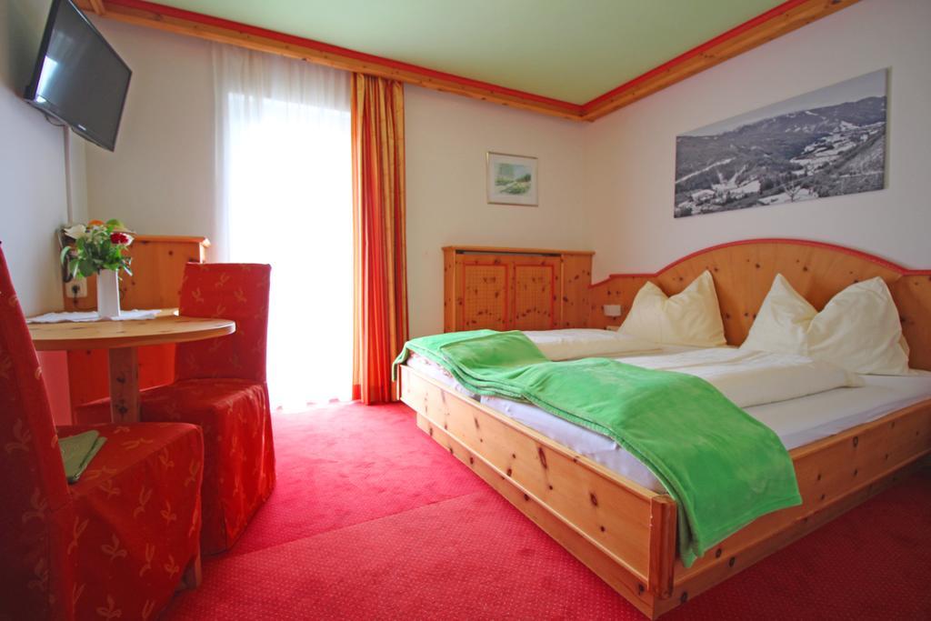 Hotel Kaeferhube Murau Værelse billede